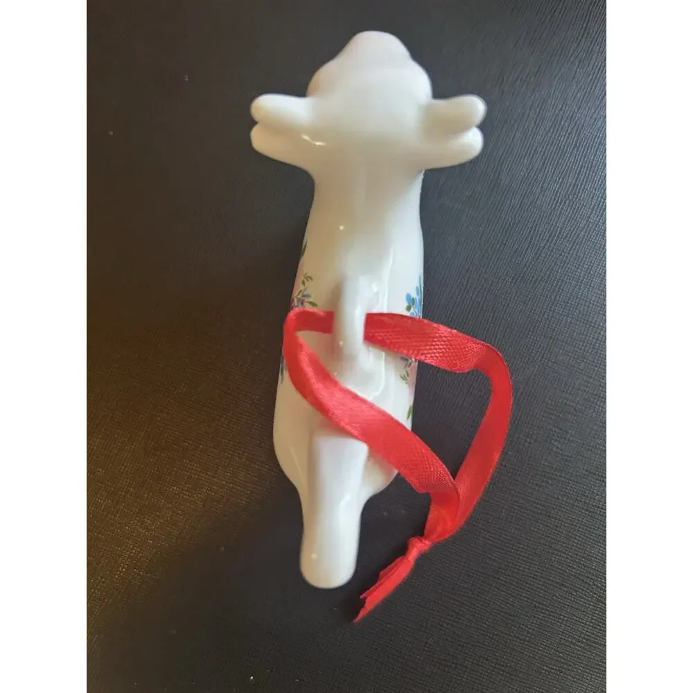 Pioneer Woman Cheerful Rose Cow Christmas Ornament White Floral Ceramic